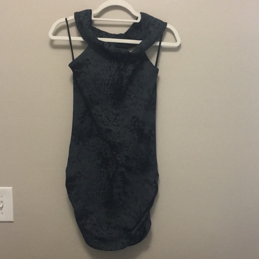Eien apparel grey mini dress women’s size Medium